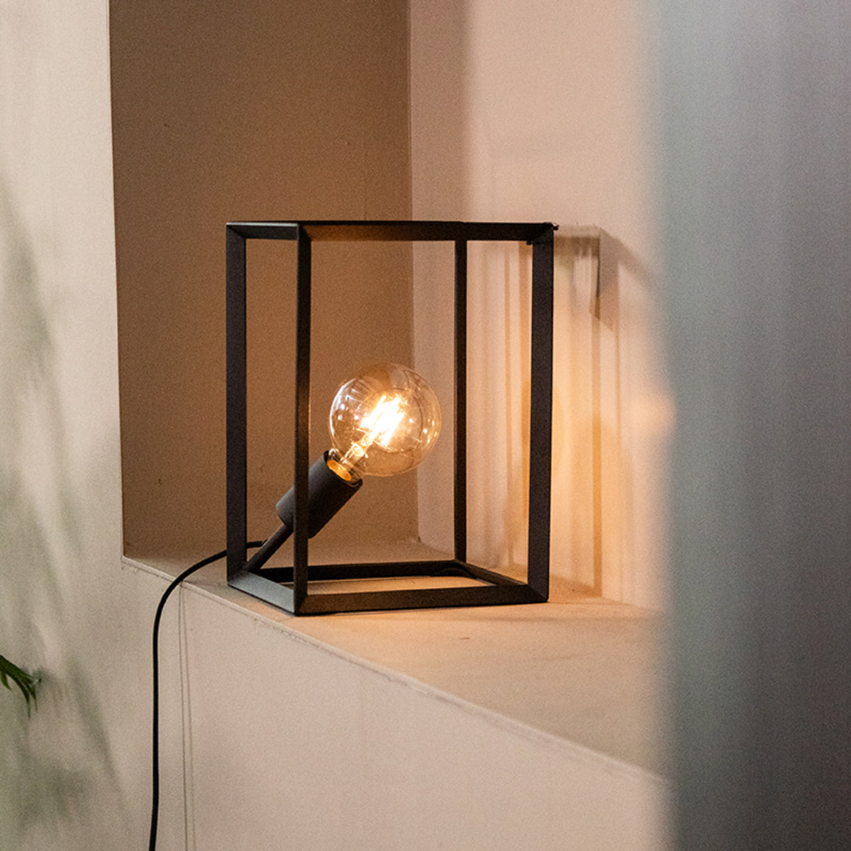 LABEL51 Lampe à poser Tetto - Noir - Métal