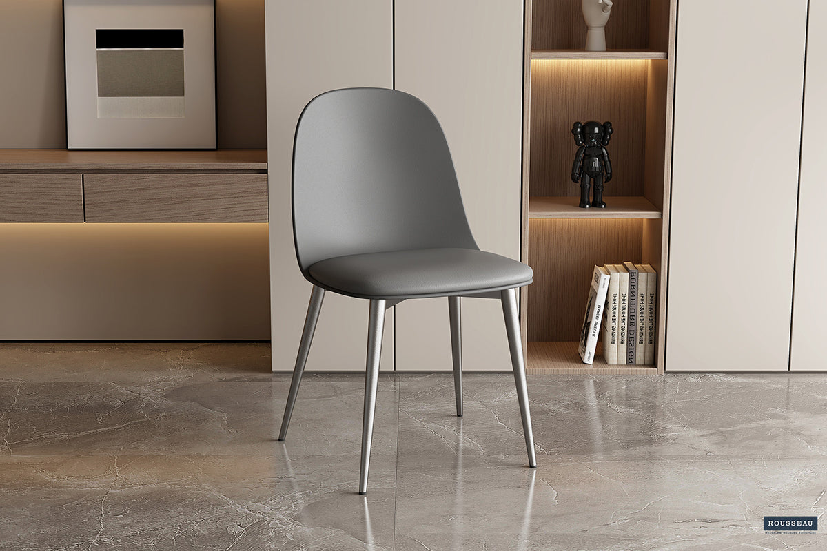 Rousseau - Chaise Jasmin Assise PP - PU Gris - 81x51x44 cm