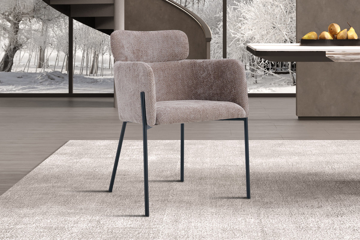Rousseau - Chaise Naomi - Tissu Sable - 83x60,5x60 cm